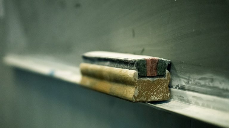 Reading Inequality