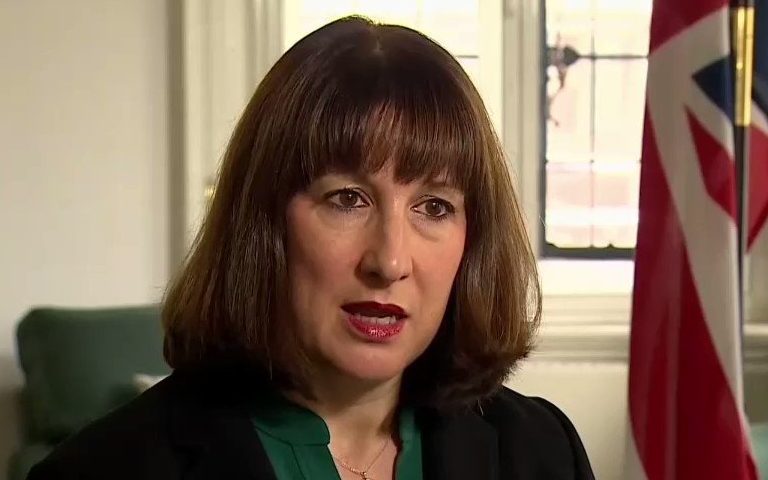Rachel Reeves criticising Truss