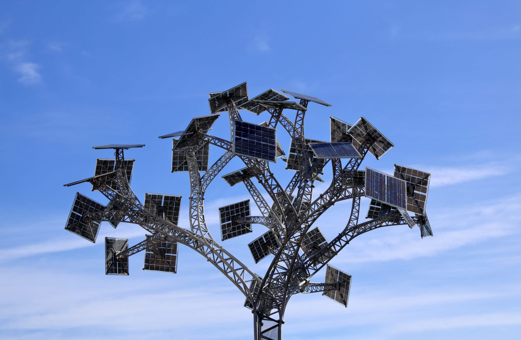 Transitioning to a decarbonisation agenda is a crucial step towards a future of growth and development across Britain. This summary highlights the importance of a swift transition, focusing on a panel discussion held in the Southwest region.