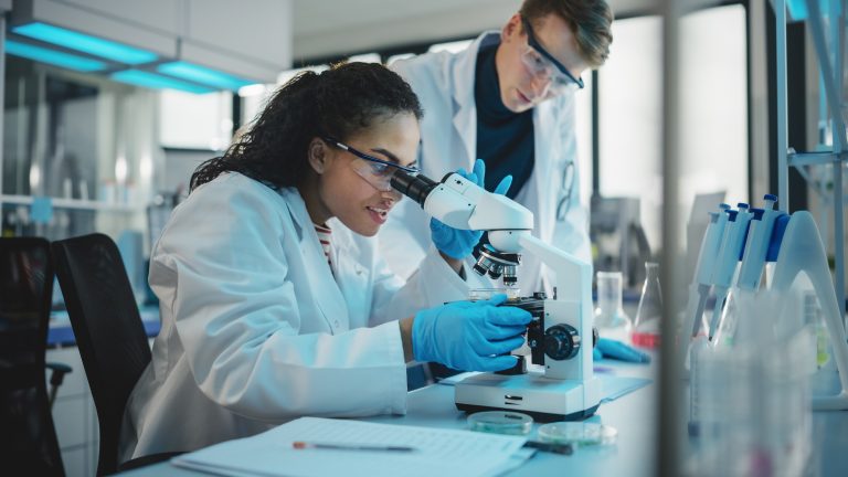 Accelerating the UK’s Bioeconomy: Unlocking the Potential of Engineering Biology