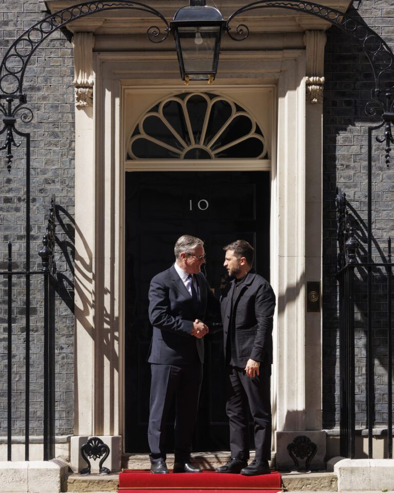 Starmer meets Zelenskyy