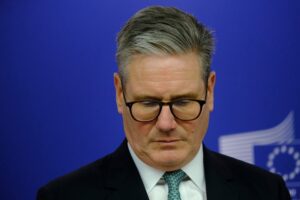 Starmer is struggling to maintain unity after a reshuffle