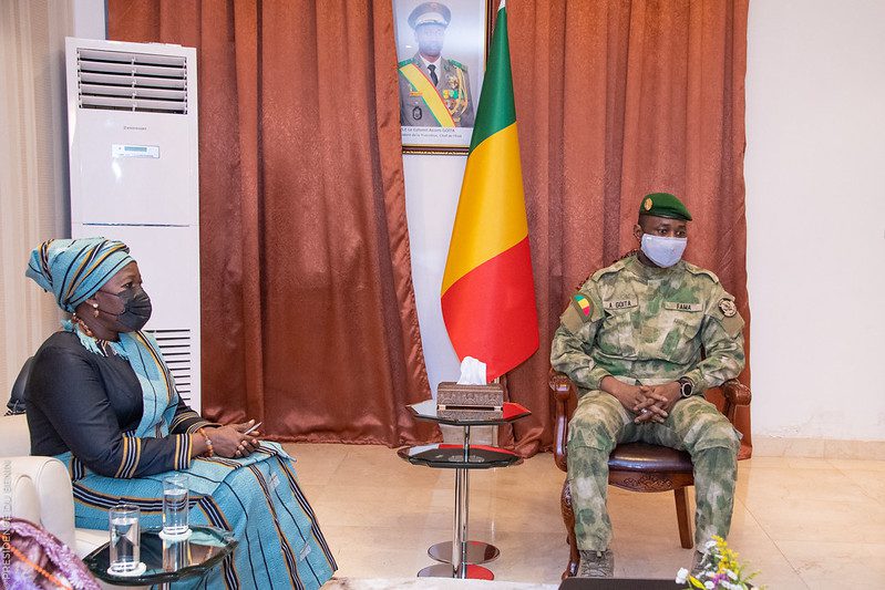 52093511016 63e299bfc1 c