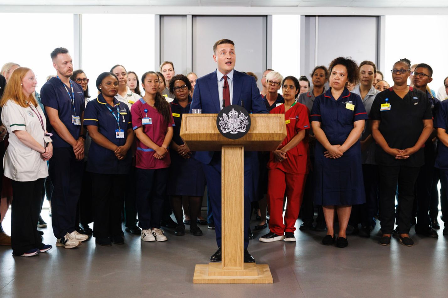 Wes Streeting at Downing Street, NHS briefing