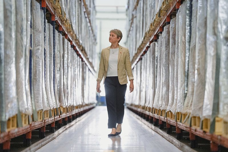 54902286243 915303b233 c