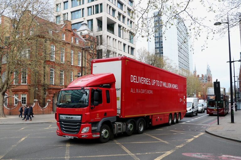 51772709813 9bbe17fe1d c