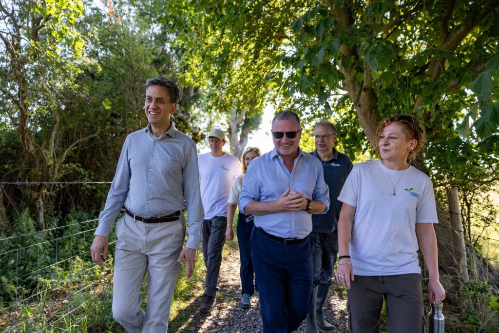 Ed Miliband and Steve Reed have both said these changes to plug-in solar will protect hardworking families from shocks abroad. (Photo: Oxfordshire - Maximilian Steyger/DESNZ)