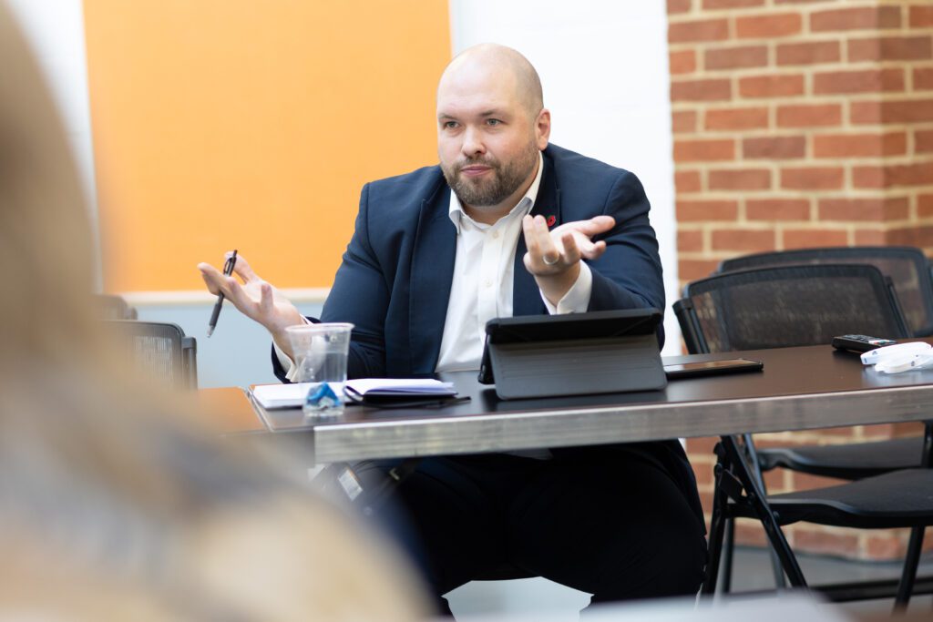The Sprint was facilitated by Crawley MP, Officer of the All Party Parliament Group (APPG) for the South East and Gatwick Diamond Growth Gateway, and Chair of the APPG for Wellbeing Economics, Peter Lamb. (Photo: Silverstone Communications)