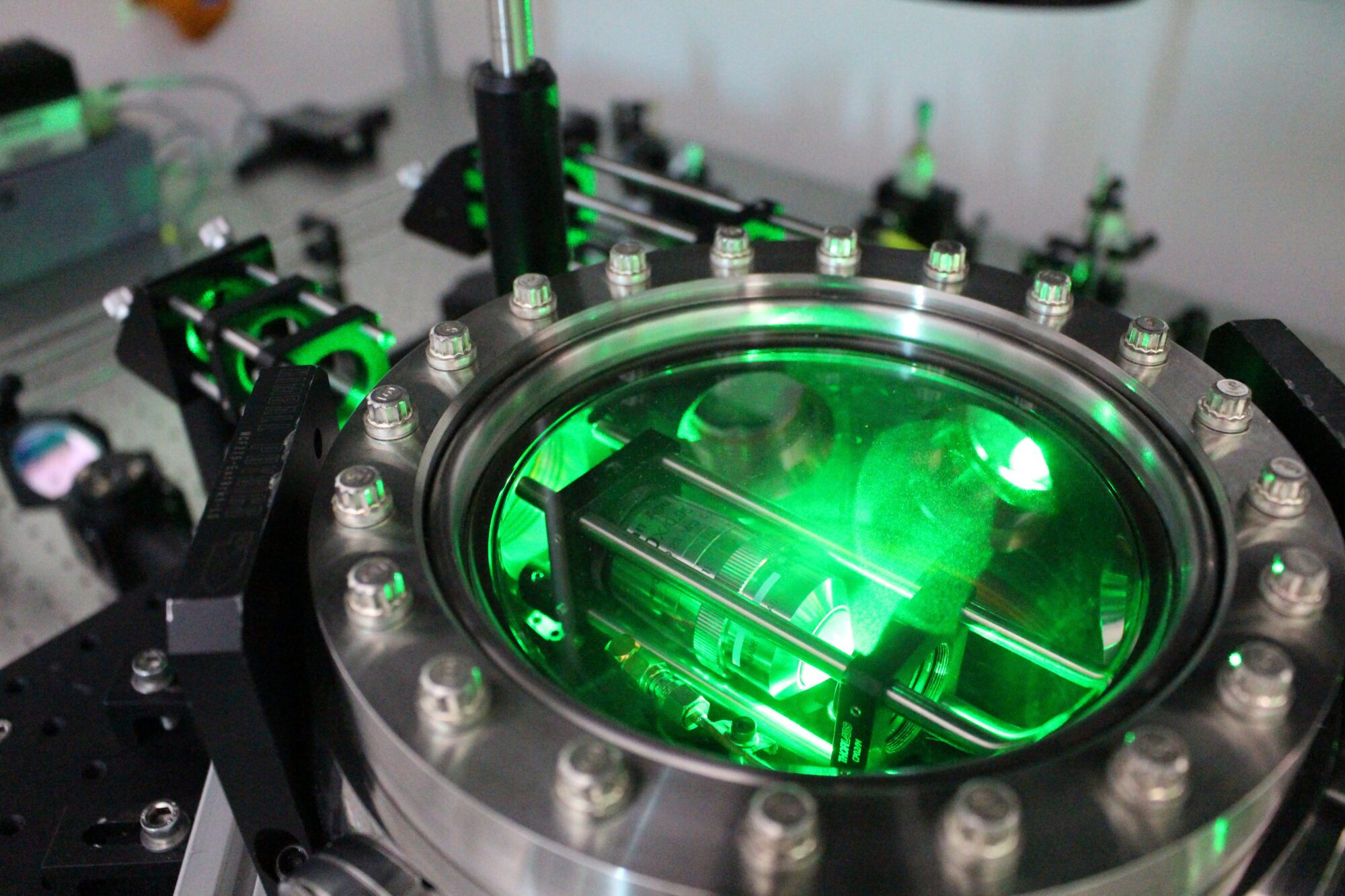 Photonics and the Future Economy: Government Advisers Urge UK to Seize a £50bn Opportunity