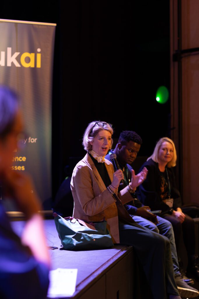 Participants joined UKAI members in Sussex to discuss a new model to deliver growth in the AI economy across the South East. (Photo: Silverstone Communications)