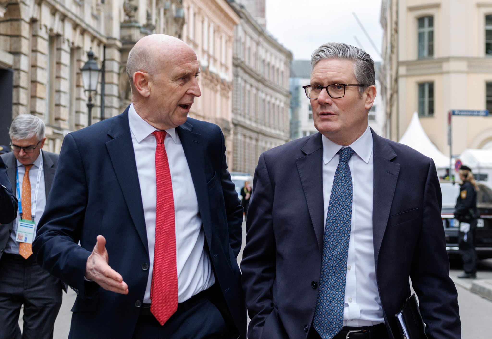 Sir Keir Starmer and former Defence Secretary, John Healey, walk side by side.
